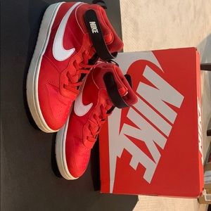 Nike Court Borough Mid 2